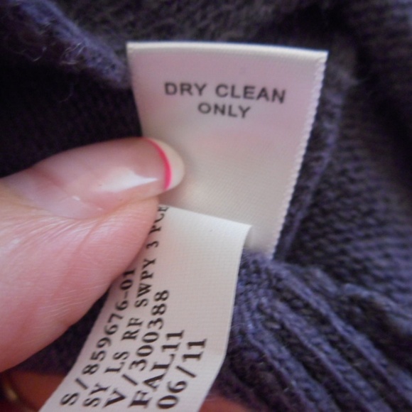 Banana Republic wool/cashmere blend sweater - Picture 6 of 8